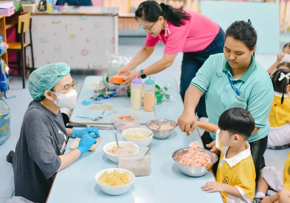 โรงเรียนปรีชานุศาสน์